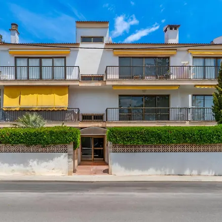 Ponent G Apartment